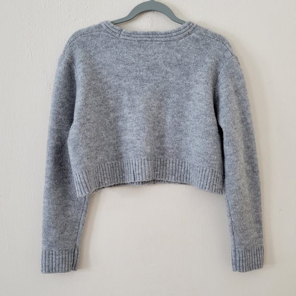 Hazel Moon Gray Cropped Button Front Cardigan Sweater Size Medium - Picture 3 of 6